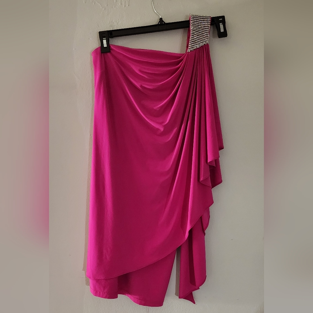 Cache One Shoulder Rhinestone Pink Dress‎ Size 2